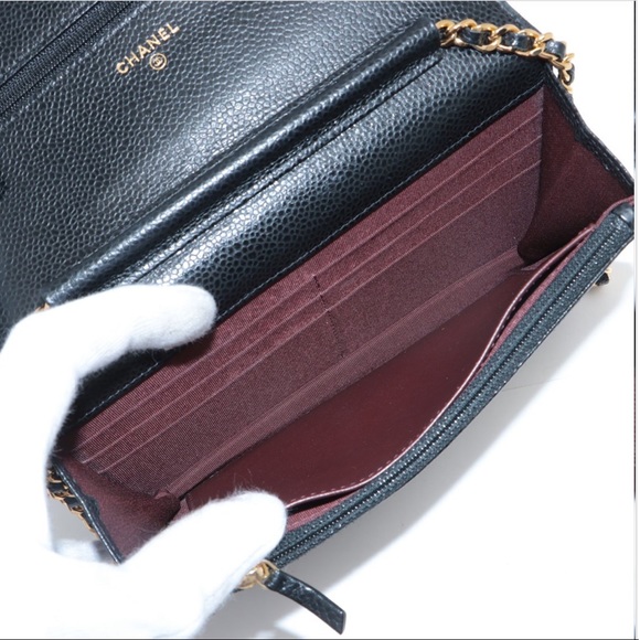 Chanel Matelasse Caviar Chain wallet, gold metal fittings - Picture 10 of 16